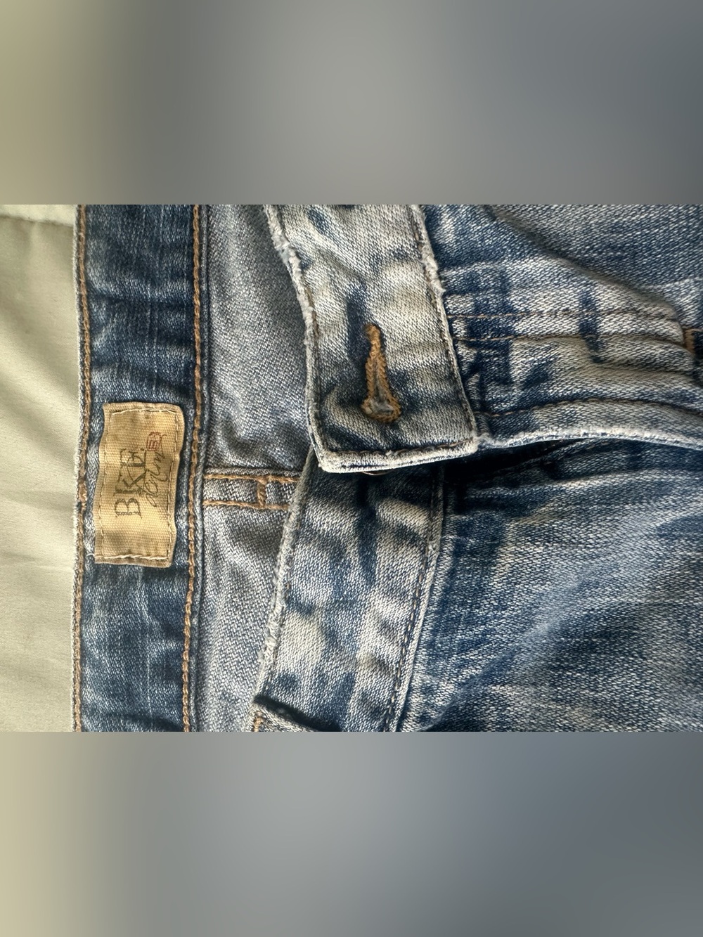 Men's Blue Washed Denim Jeans - Classic Casual Fit